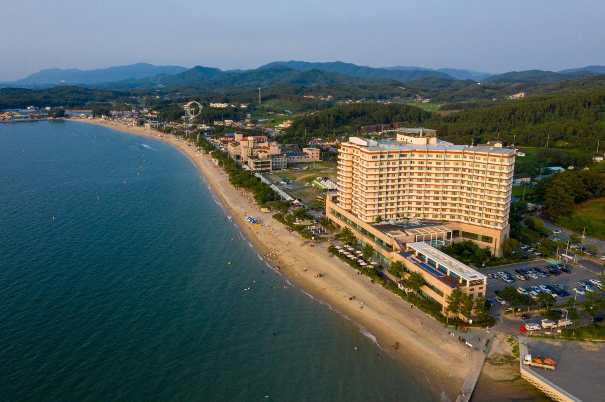 Beache Palace Boryeong Esterno foto